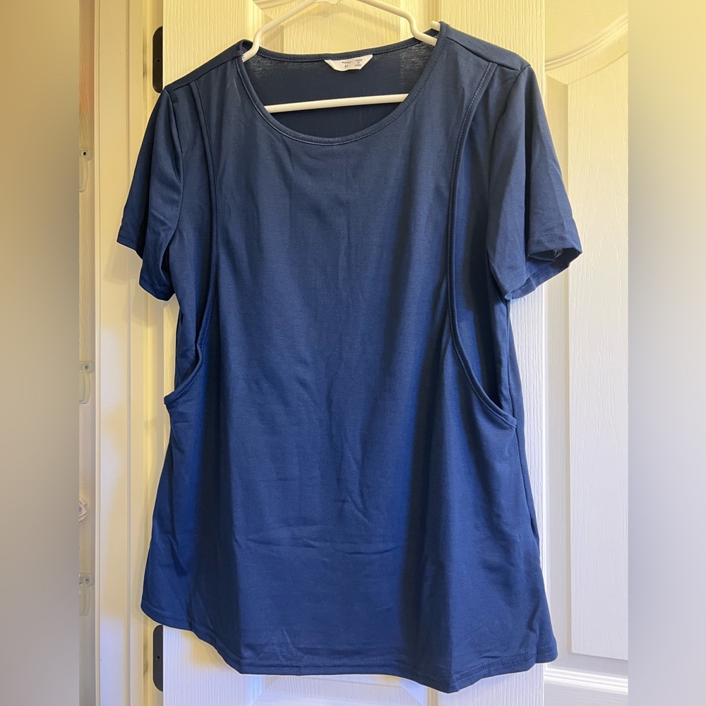 Women’s casual round neck maternity breastfeeding t-shirt